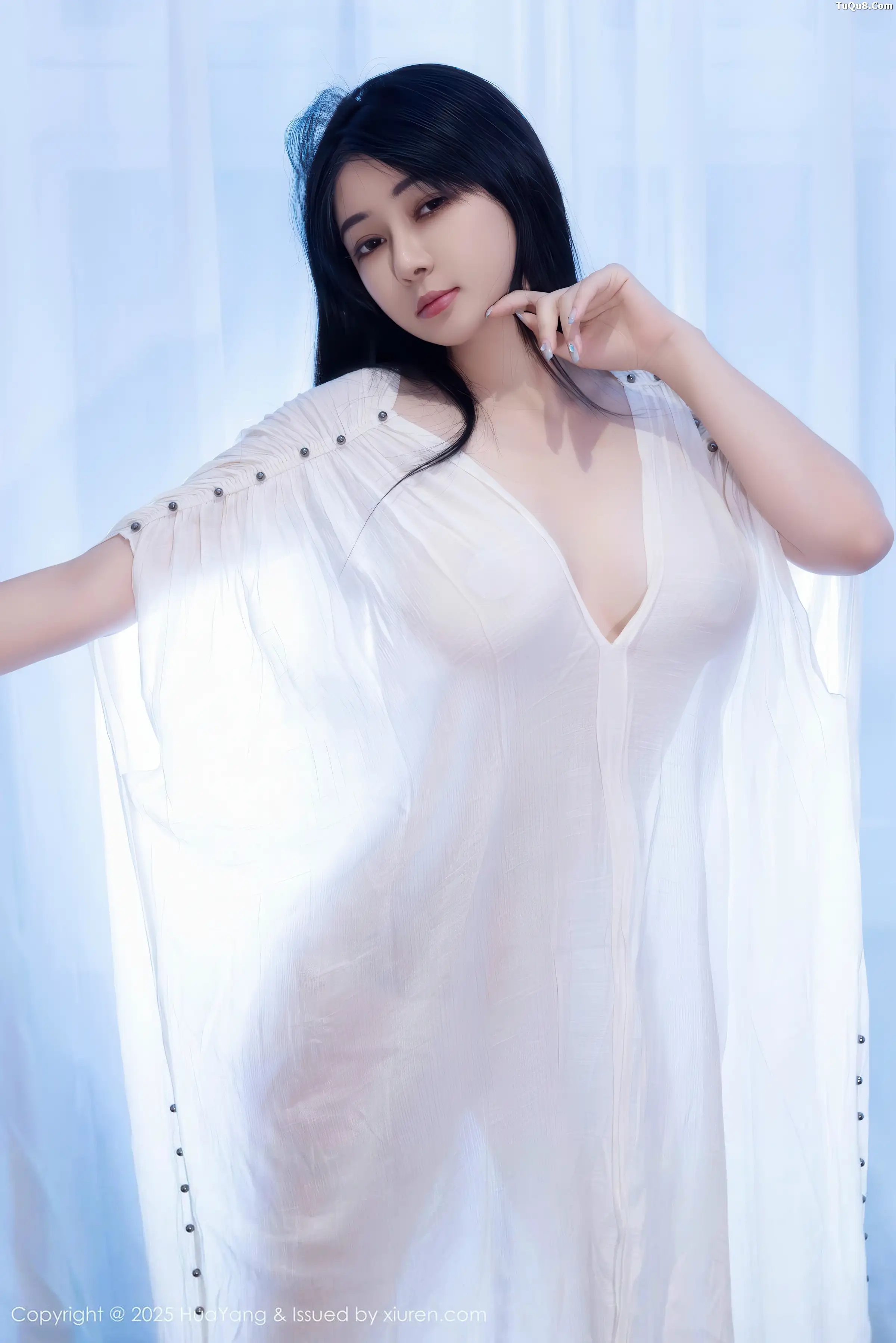 凯竹法师～性感白色连衣裙配超薄肉丝秀丰腴身材绝美写真51P