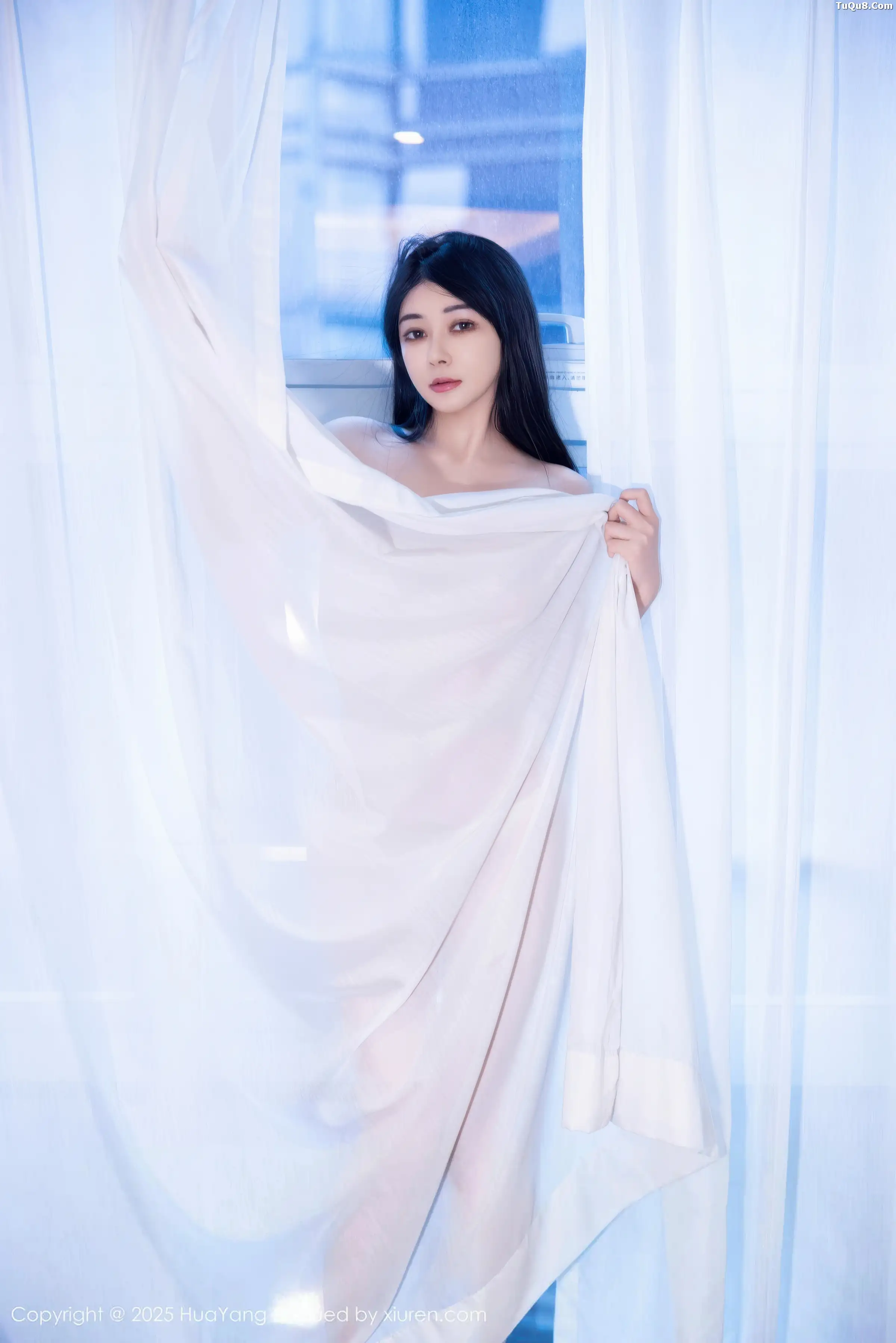 凯竹法师～性感白色连衣裙配超薄肉丝秀丰腴身材绝美写真51P